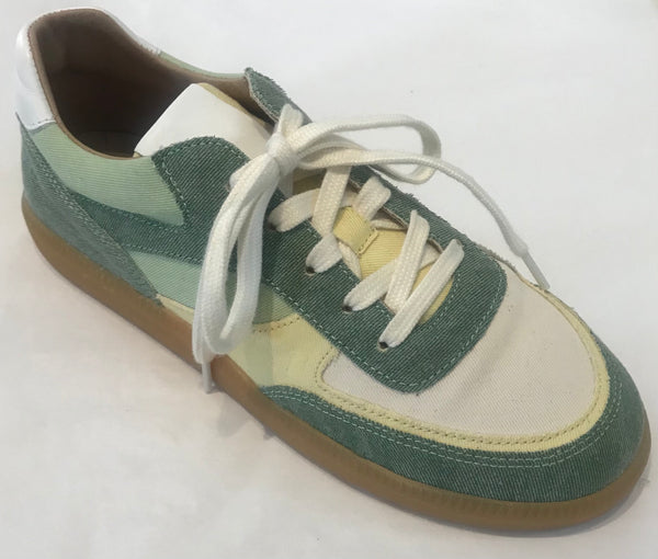 Eric Michael Emma Sneaker