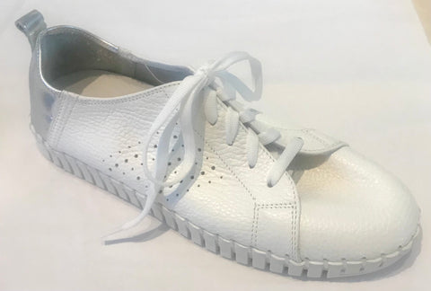 Eric Michael Brandie Sneaker